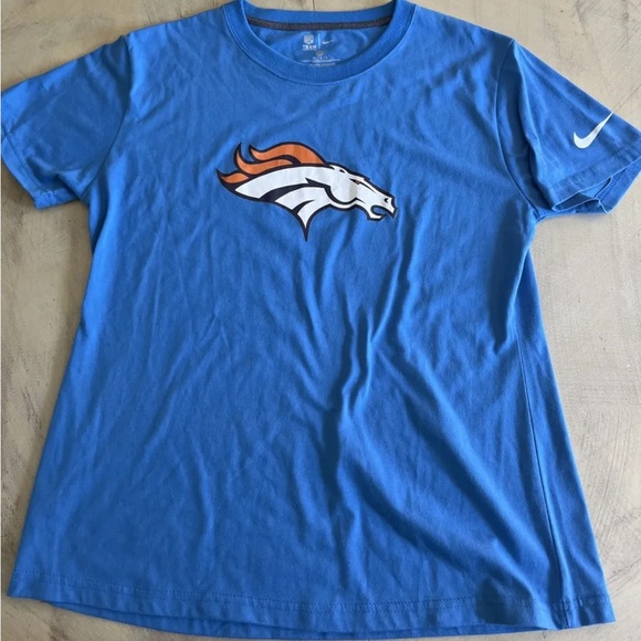 Boys/Youth Nike Denver Broncos T Shirt NFL Team Apparel - Blue - SZ XL Youth - Picture 1 of 5